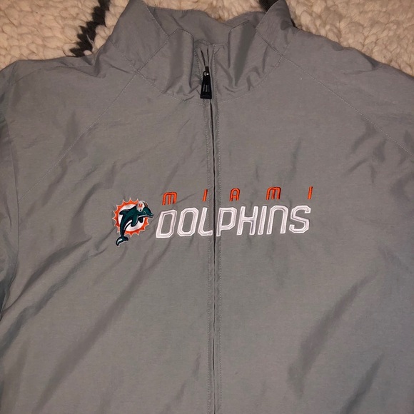 Authentic Reebok Miami Dolphins Windbreaker - Picture 3 of 3